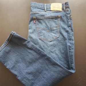 Levi Strauss & Co 541 Jeans
